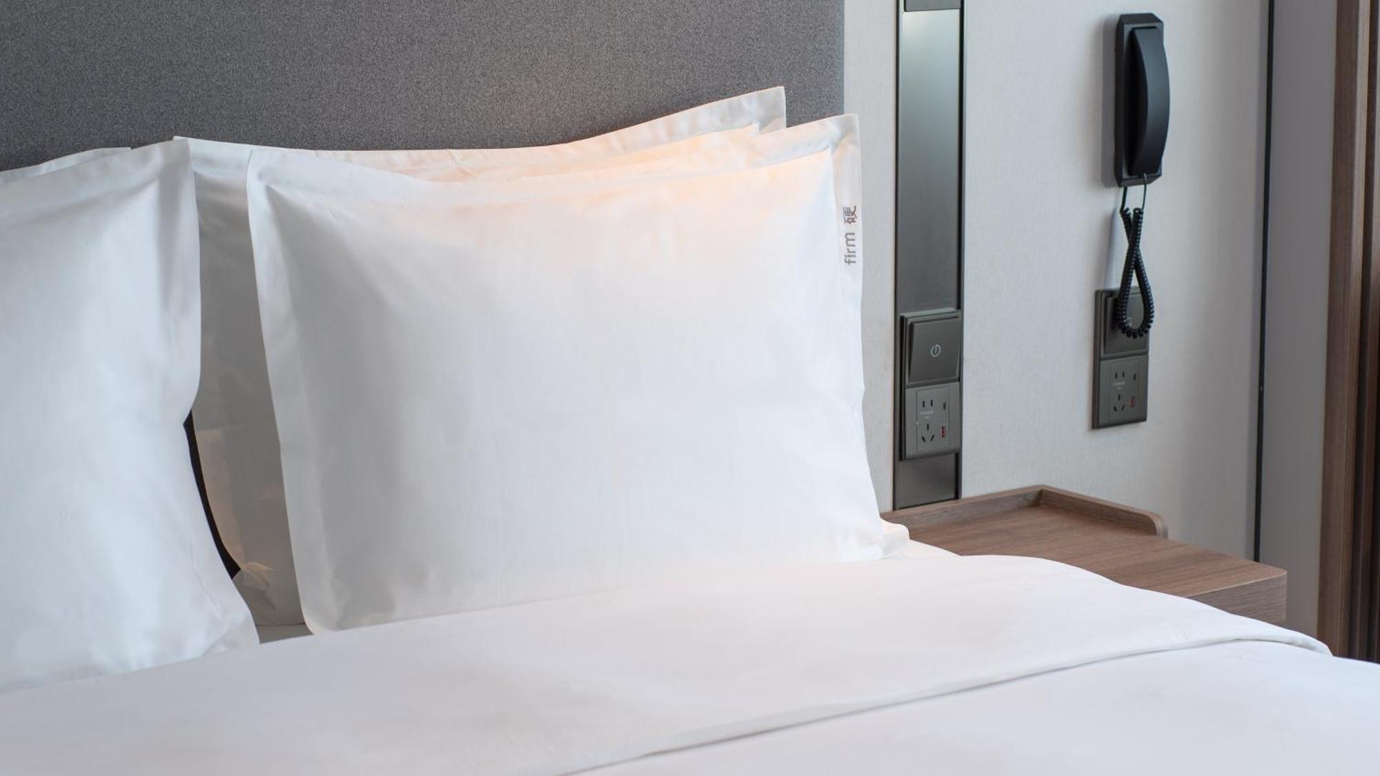 Holiday Inn Express Qingdao Shibei By Ihg Zewnętrze zdjęcie