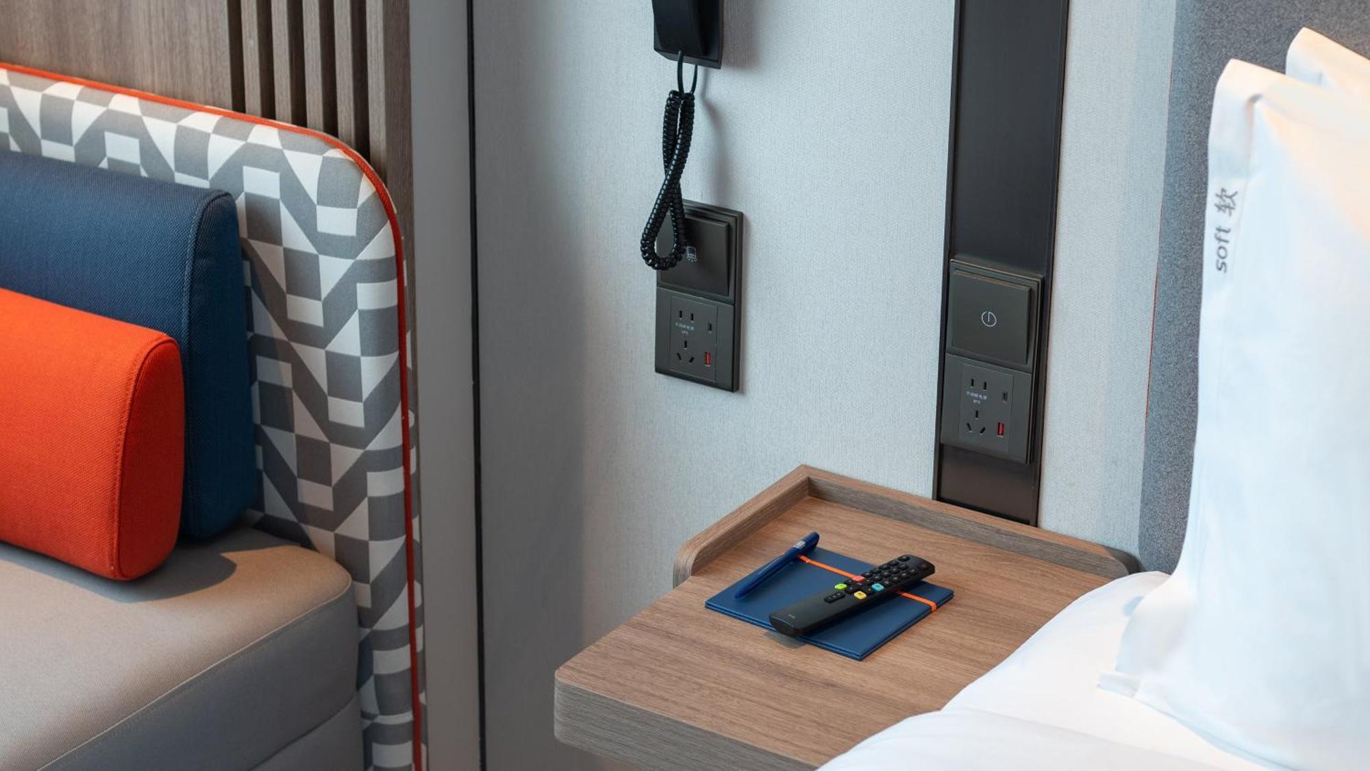Holiday Inn Express Qingdao Shibei By Ihg Zewnętrze zdjęcie
